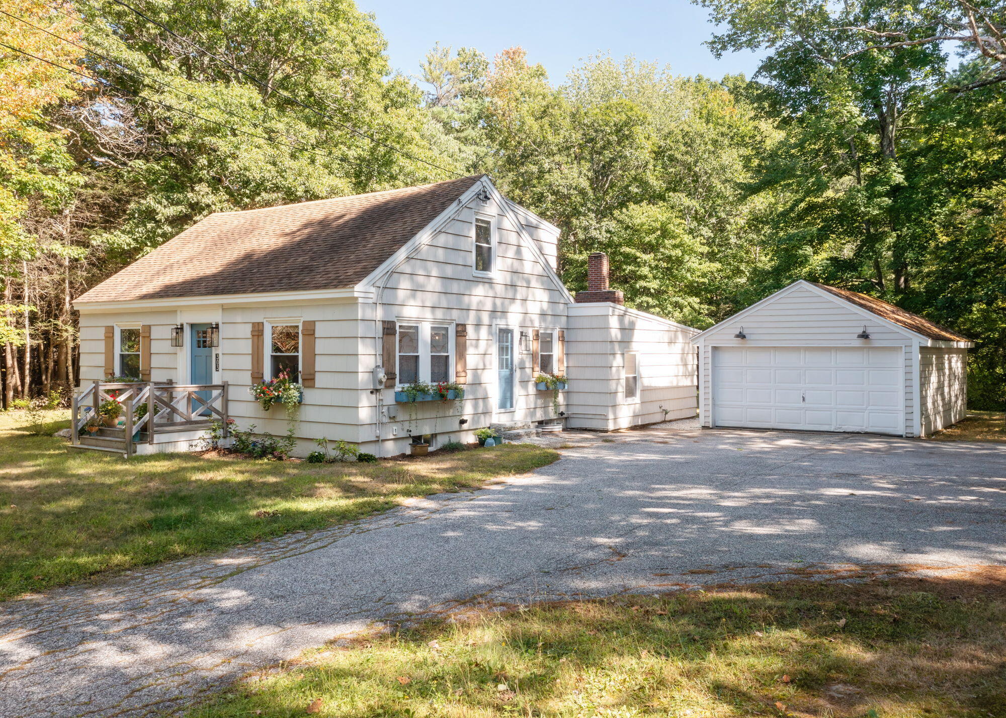 303 Middle Road Falmouth, ME 04105 - Photo 4 of 65 303 Middle Road
