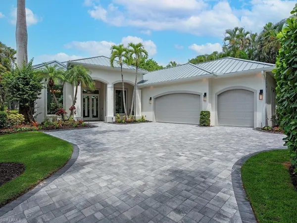 $4,950,000 | 2363 Crayton Road, Naples, FL 34103