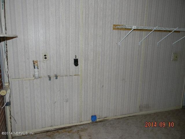 2761 Merwyn Road Jacksonville, FL 32207 - Photo 12 of 13 #12 Laundry Room
