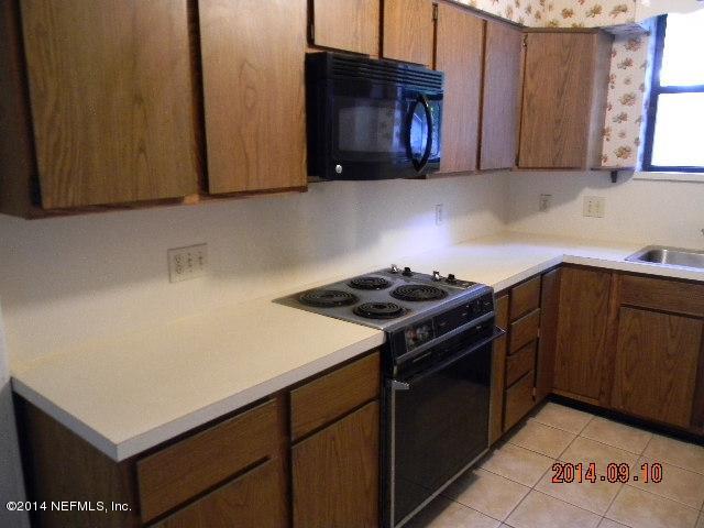 2761 Merwyn Road Jacksonville, FL 32207 - Photo 4 of 13 #4 Kitchen View