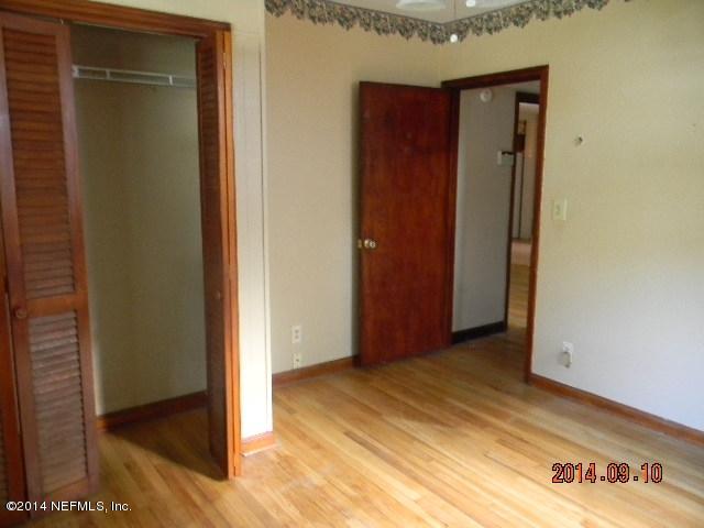 2761 Merwyn Road Jacksonville, FL 32207 - Photo 5 of 13 #5 MasterBR