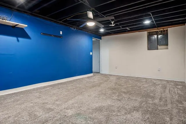 a view of empty room