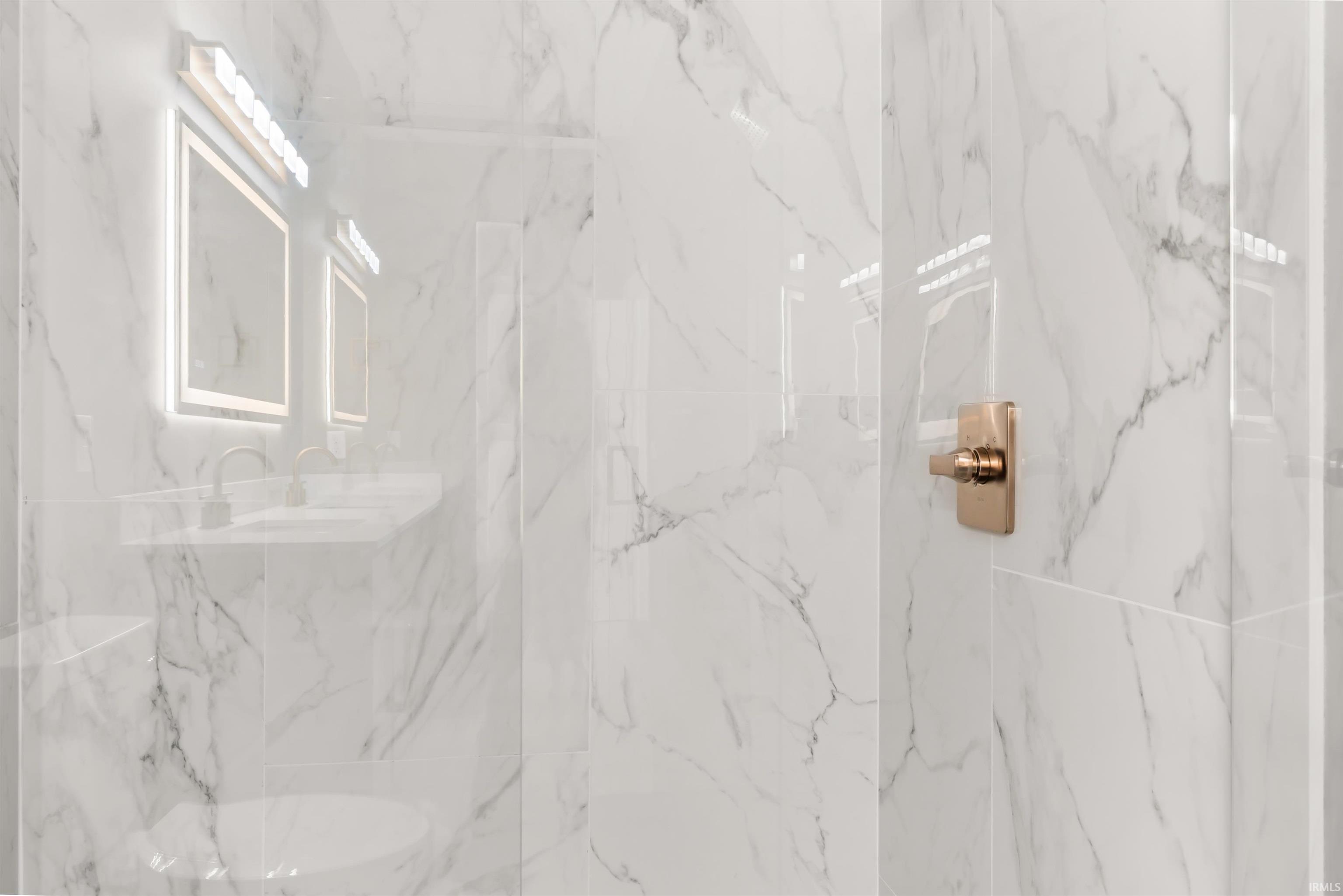 7208 Starks Boulevard Fort Wayne, IN 46816 - Photo 19 of 35