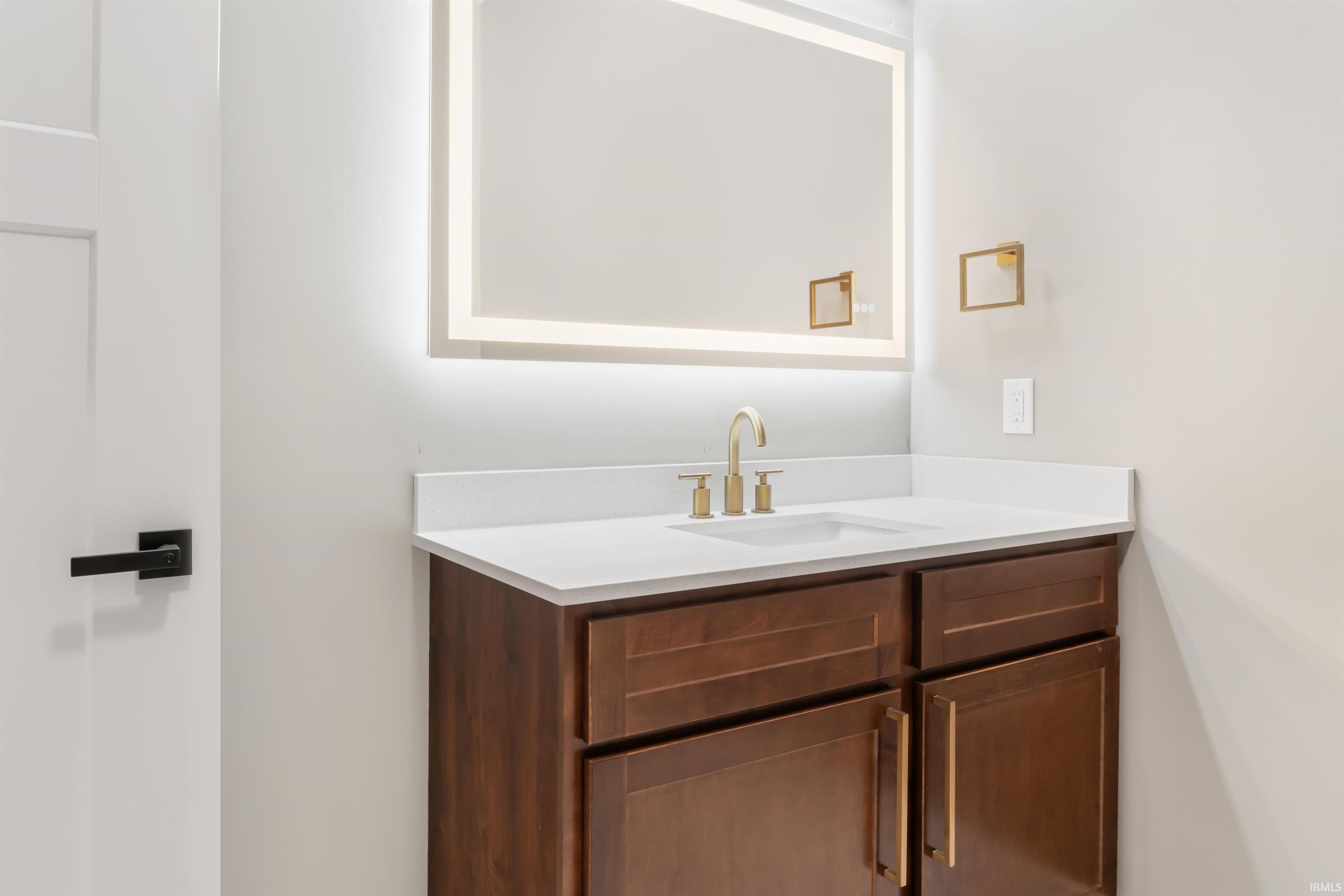 7208 Starks Boulevard Fort Wayne, IN 46816 - Photo 23 of 35