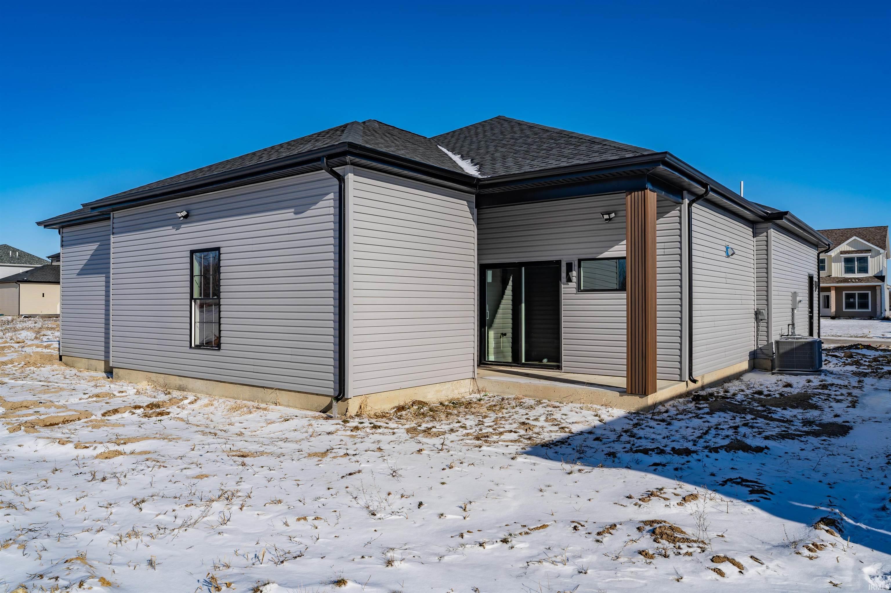 7208 Starks Boulevard Fort Wayne, IN 46816 - Photo 30 of 35