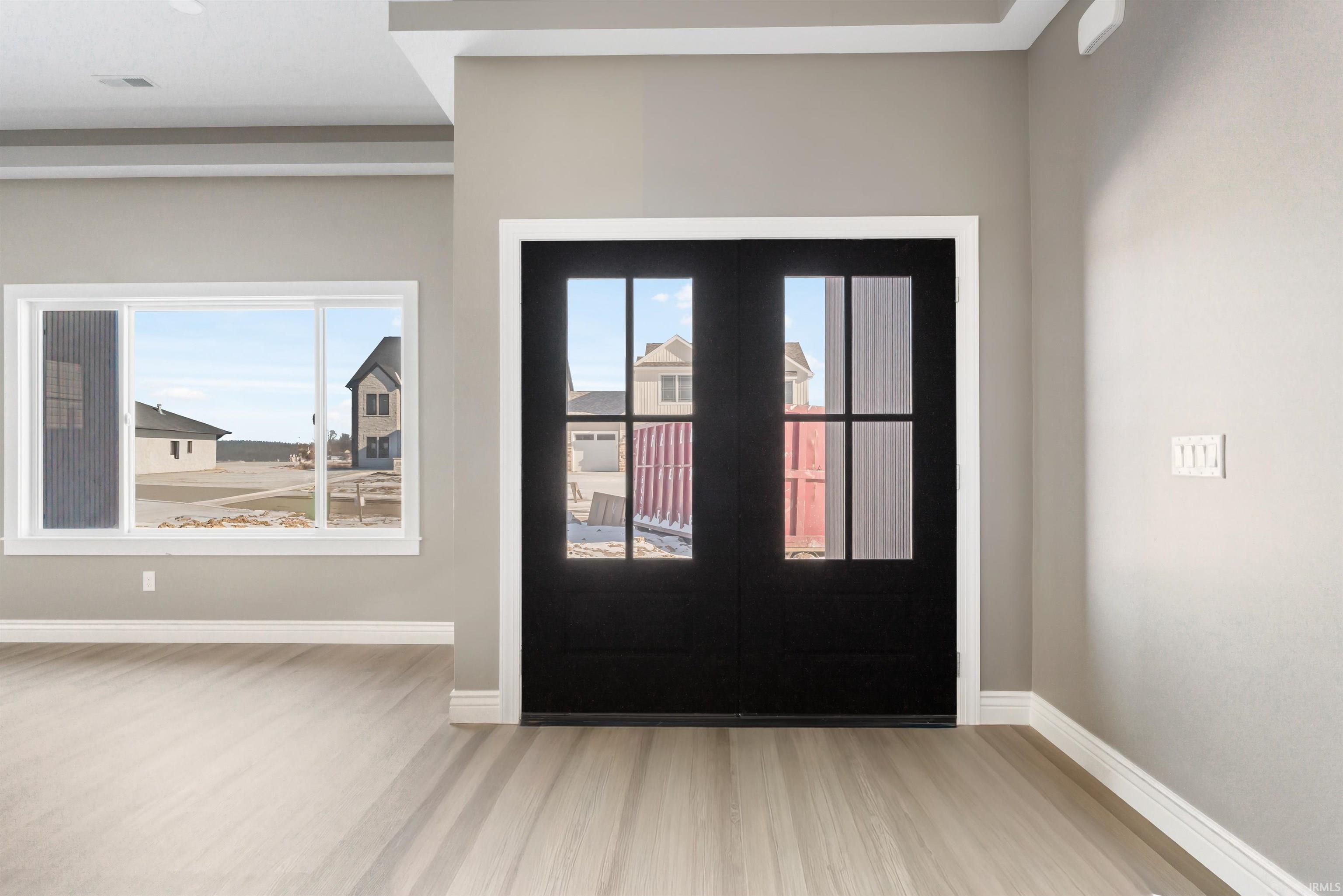 7208 Starks Boulevard Fort Wayne, IN 46816 - Photo 4 of 35