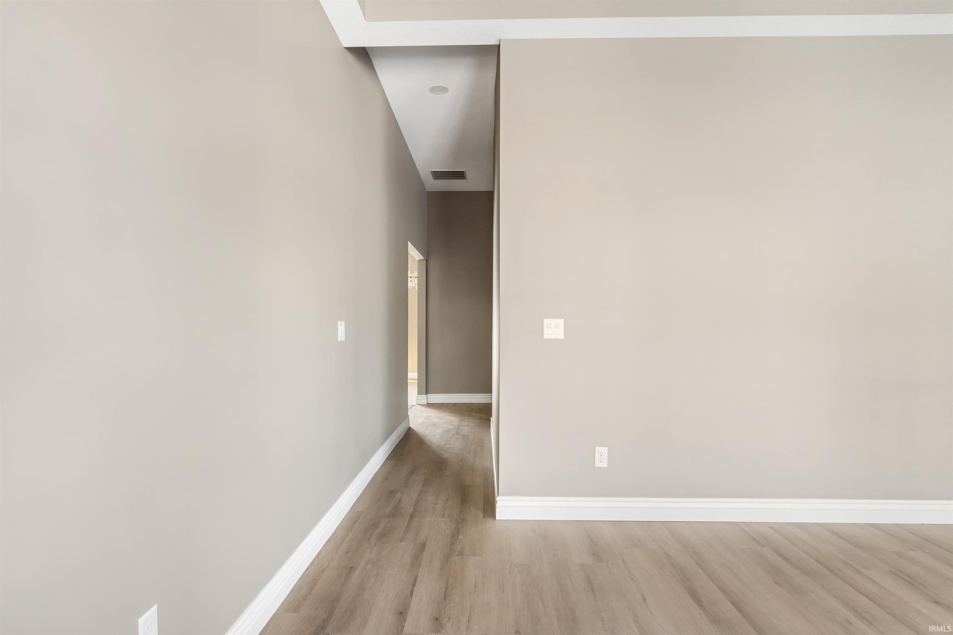 7208 Starks Boulevard Fort Wayne, IN 46816 - Photo 8 of 35