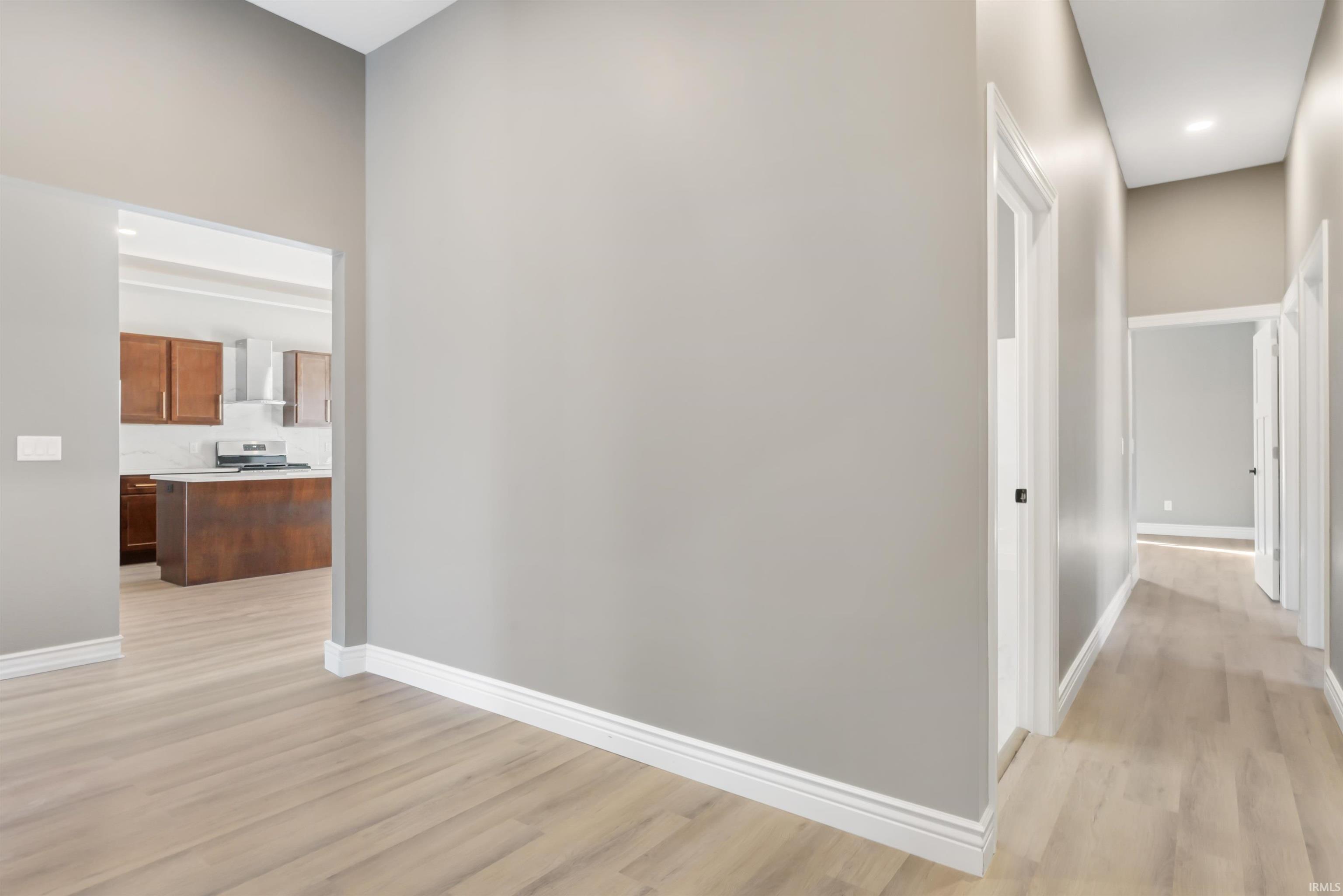 7208 Starks Boulevard Fort Wayne, IN 46816 - Photo 10 of 35