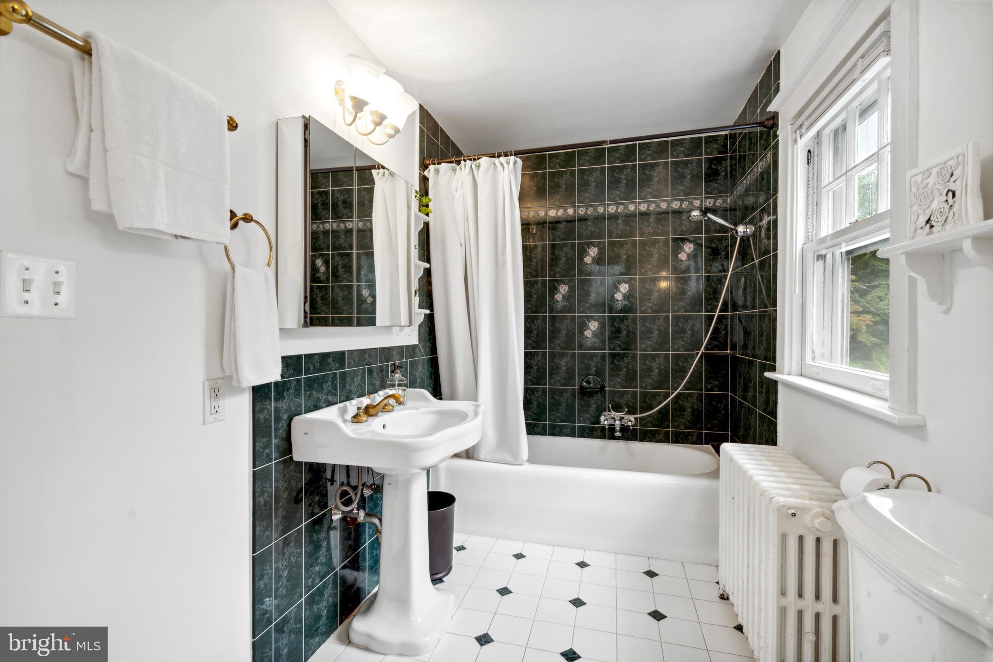 340 Valley Road Merion Station, PA 19066 - Photo 19 of 39 Gallery Image 19
