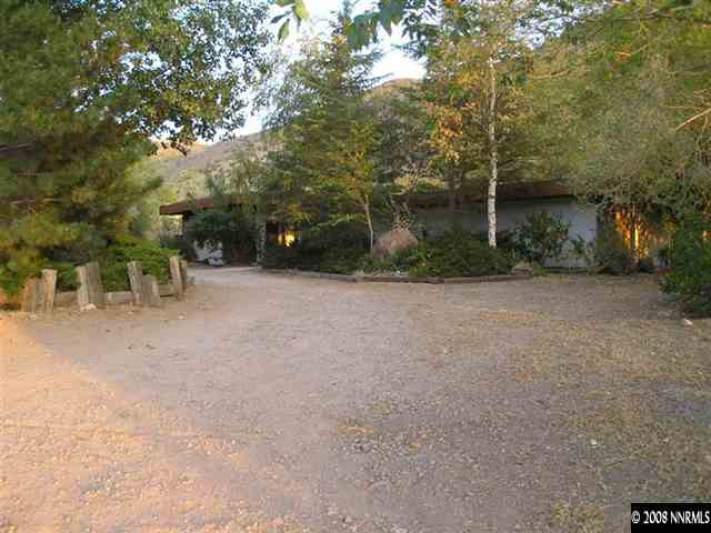 2155 Piute Creek Road Reno, NV 89510 - Photo 4 of 8 a view of outdoor space and yard