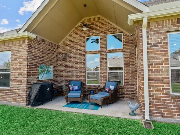 $545,000 | 19423 Stanton Lake Drive, Cypress, TX 77433