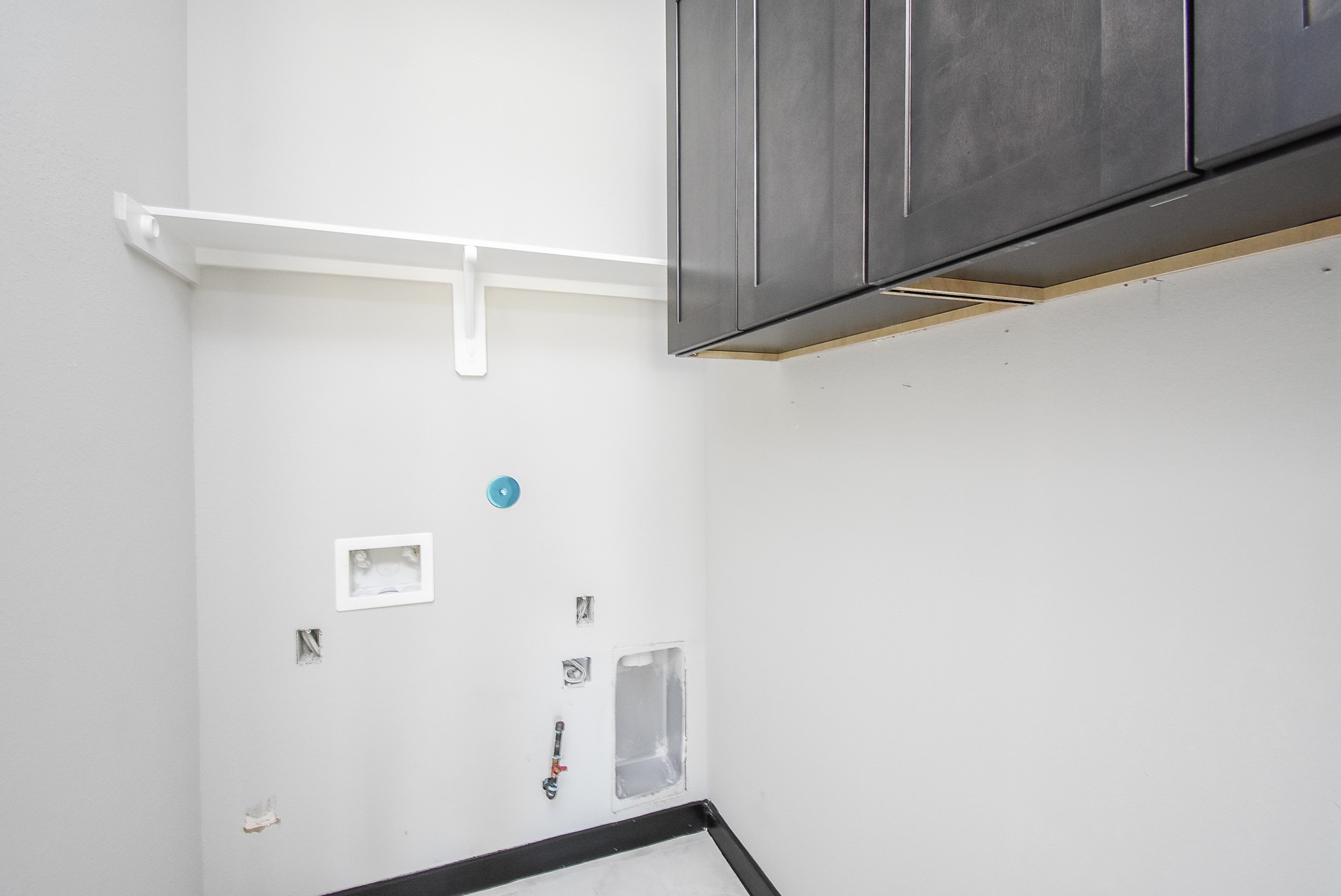 208 Silverleaf Road Sweeny, TX 77480 - Photo 45 of 49 a view of front door