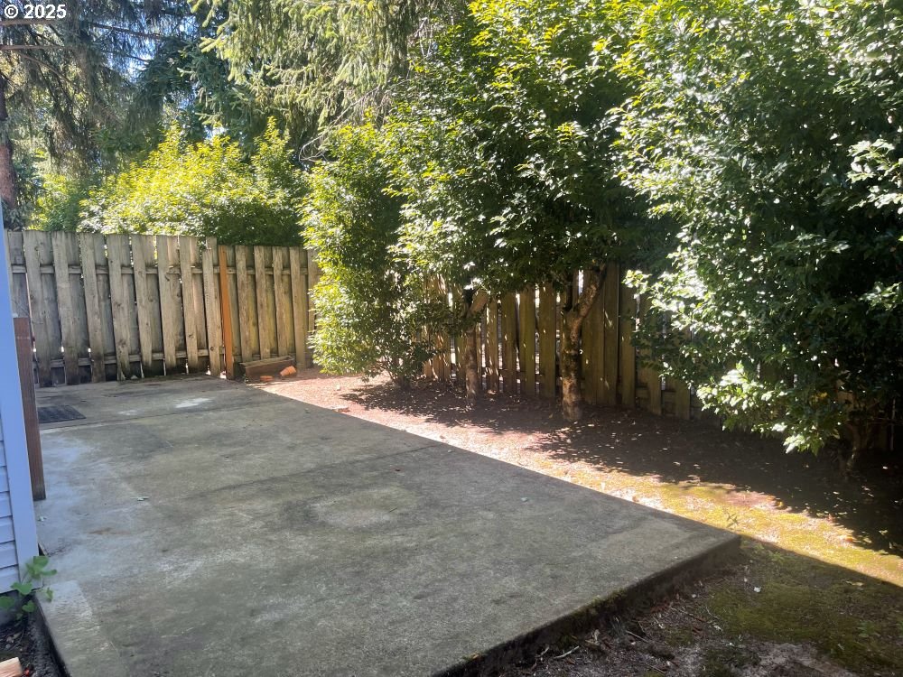 615 North Elliott Road Newberg, OR 97132 - Photo 16 of 16