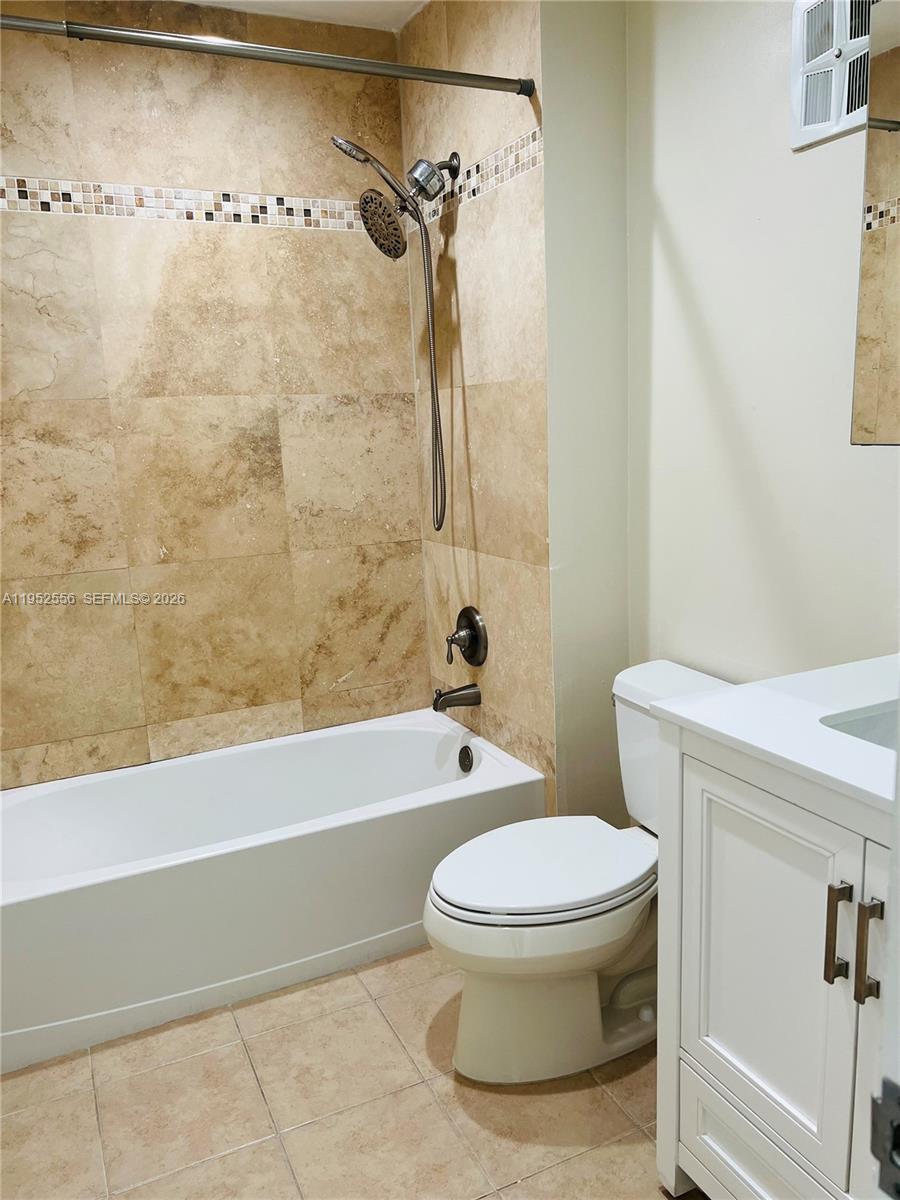 8000 Fairview Drive, Unit 310 Tamarac, FL 33321 - Photo 16 of 30