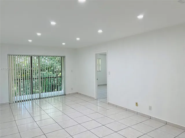 $210,000 | 8000 Fairview Drive, Unit 310, Tamarac, FL 33321