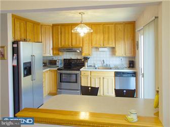 3 Hanover Road Evesham, NJ 08053 - Photo 3 of 10 Kitchen