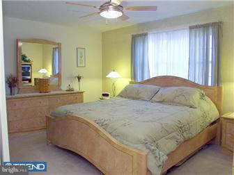 3 Hanover Road Evesham, NJ 08053 - Photo 5 of 10 Bedroom - Main