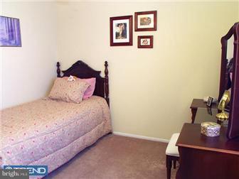 3 Hanover Road Evesham, NJ 08053 - Photo 7 of 10 Bedroom 3