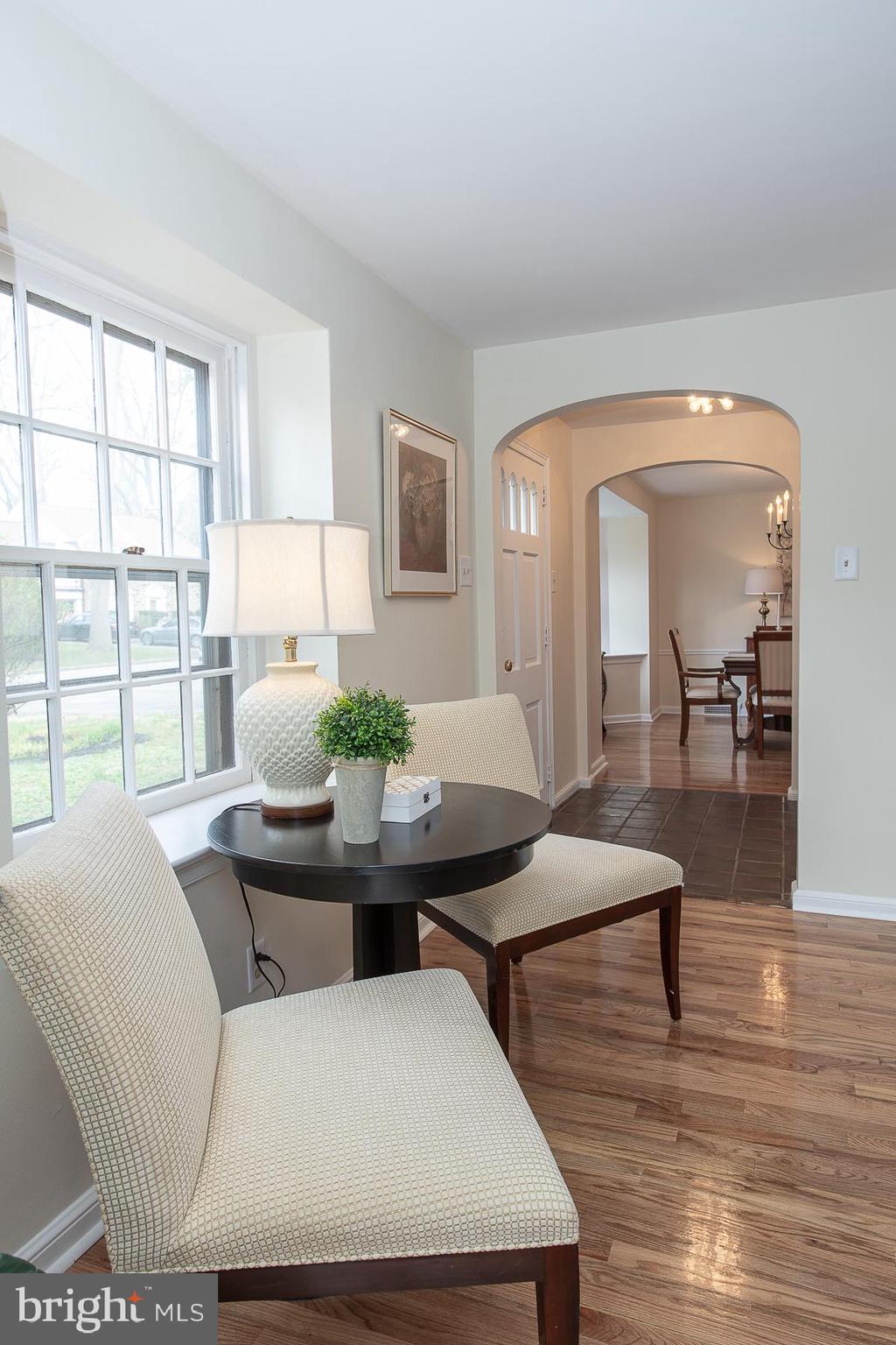 545 Putnam Road Merion Station, PA 19066 - Photo 11 of 67 Living Room