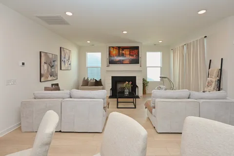 $2,295 | 7217 Sutton Drive, White House, TN 37188