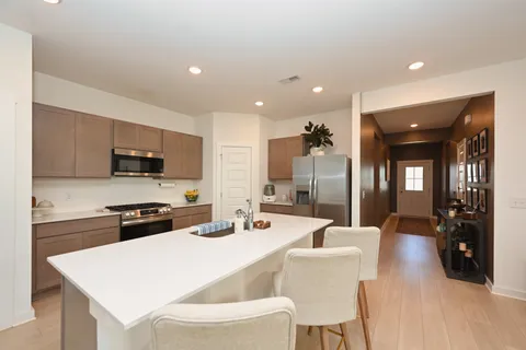 $2,295 | 7217 Sutton Drive, White House, TN 37188