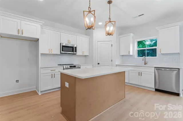 $574,900 | 802 Patricia Avenue, Harrisburg, NC 28075