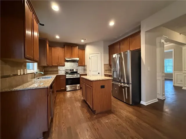 $2,350 | 4916 Briarcliff Drive, Sugar Hill, GA 30518