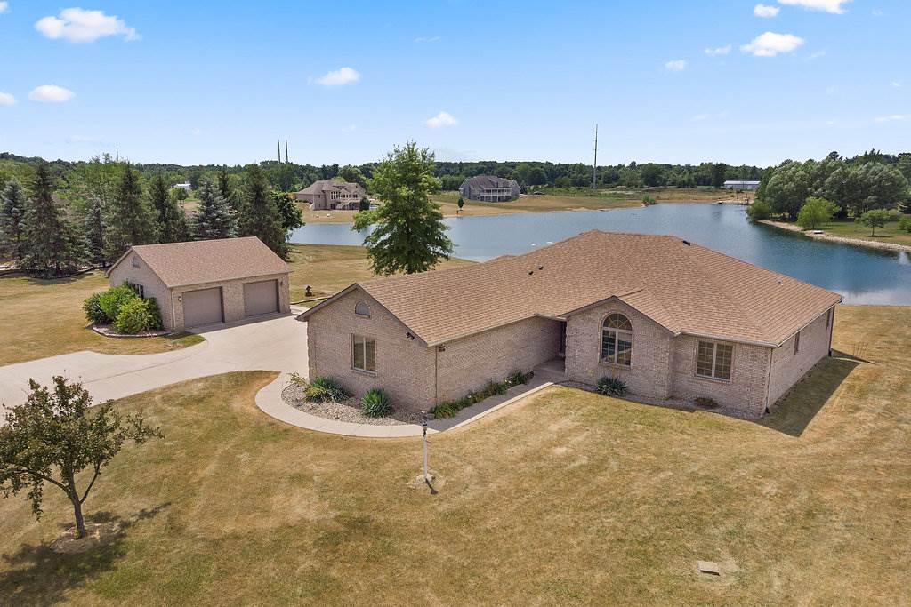 14809 Halter Road Leo, IN 46765 - Photo 1 of 36