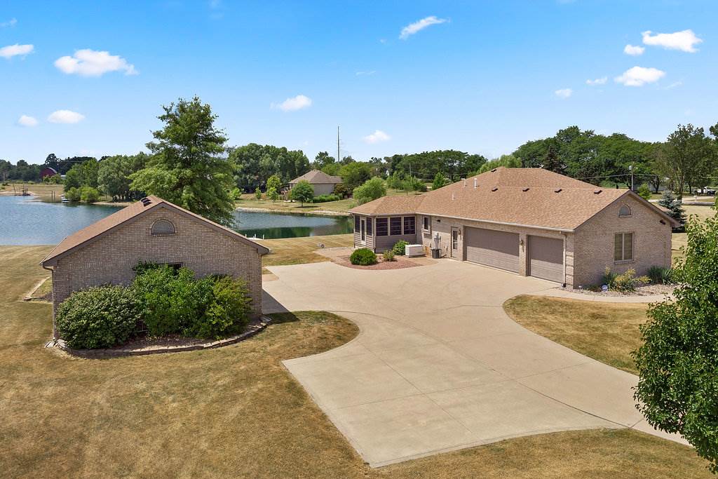 14809 Halter Road Leo, IN 46765 - Photo 2 of 36