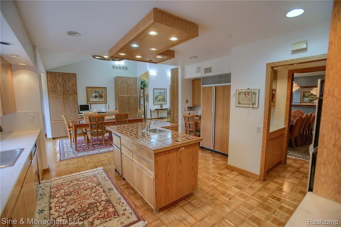 66 Belle Meade Road Grosse Pointe, MI 48236 - Photo 10 of 43 Kitchen_4th_View.jpg
