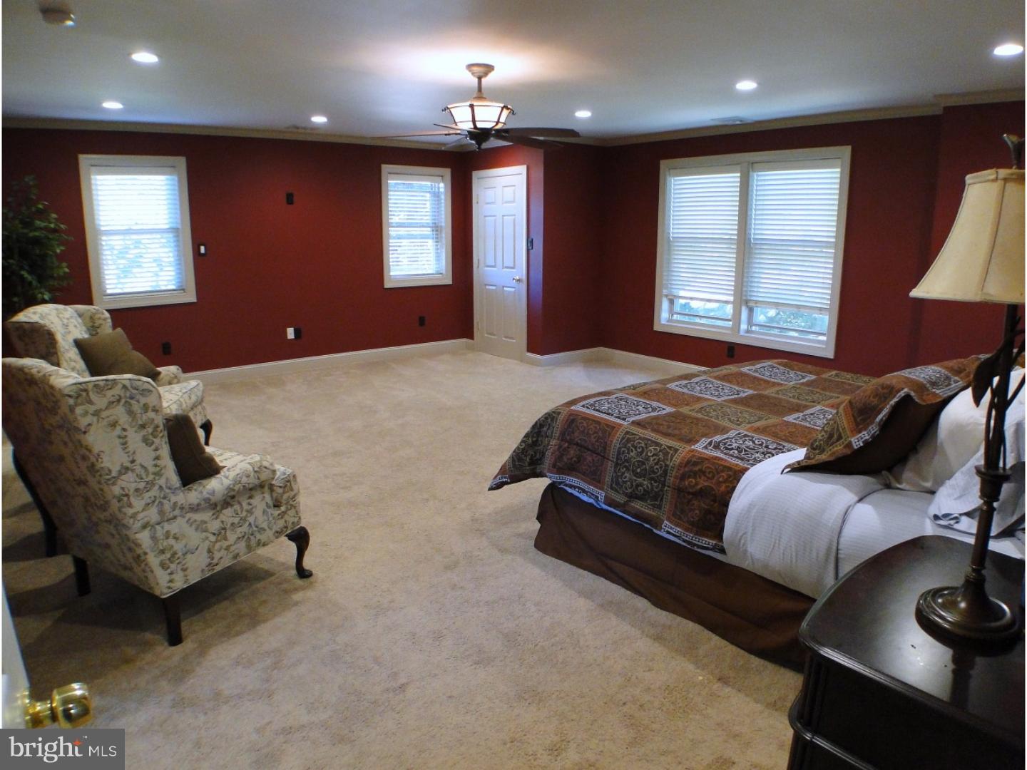 4504 East Yates Road Bensalem, PA 19020 - Photo 12 of 25 Gallery Image 12