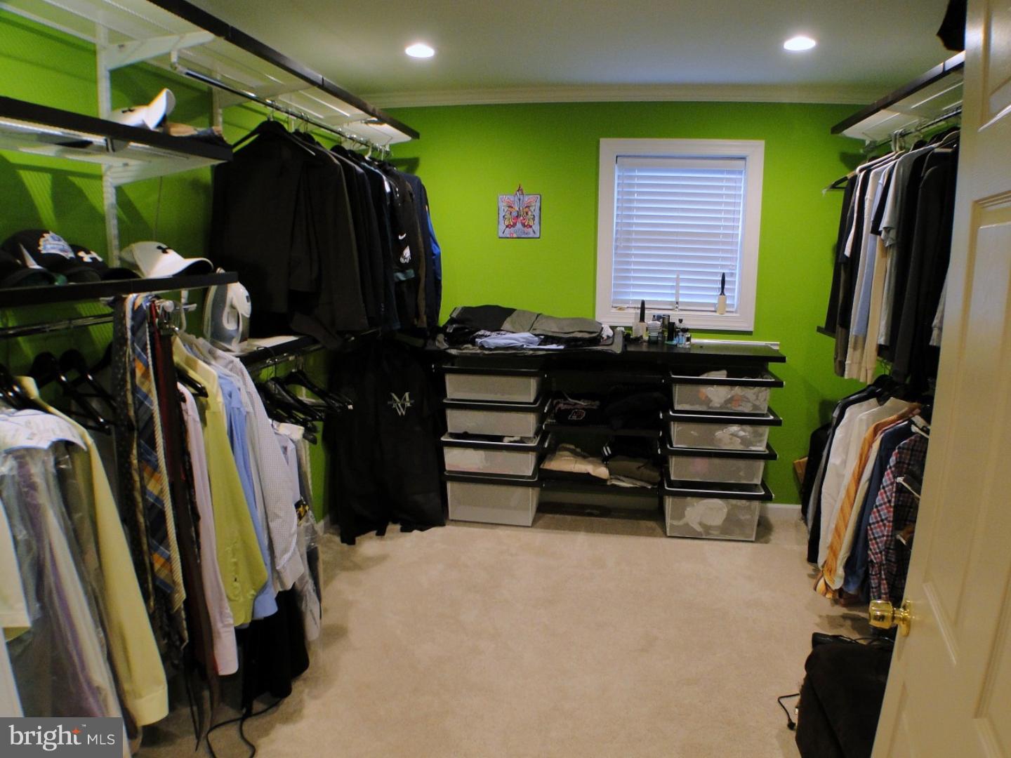 4504 East Yates Road Bensalem, PA 19020 - Photo 15 of 25 Gallery Image 15