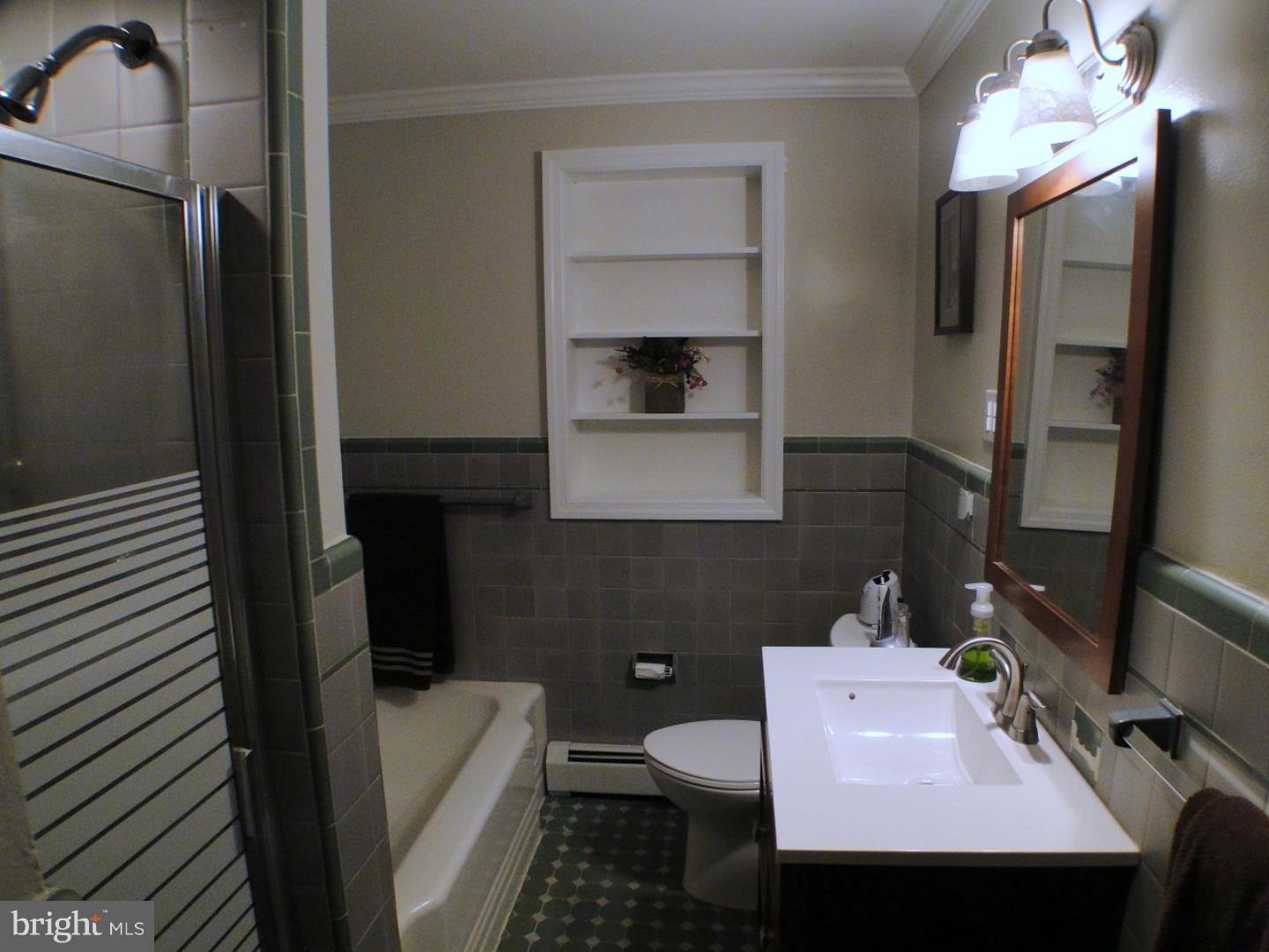 4504 East Yates Road Bensalem, PA 19020 - Photo 22 of 25 Gallery Image 22