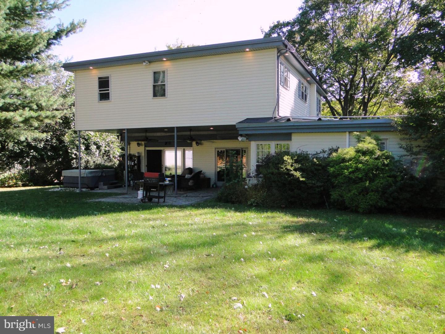 4504 East Yates Road Bensalem, PA 19020 - Photo 24 of 25 Gallery Image 24