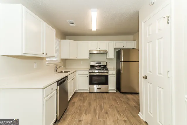 $1,990 | 4183 Ward Lake Trail, Ellenwood, GA 30294