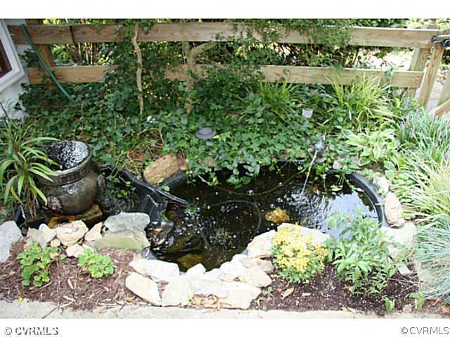 4812 Rodney Road Richmond, VA 23230 - Photo 12 of 12 Yard/Garden