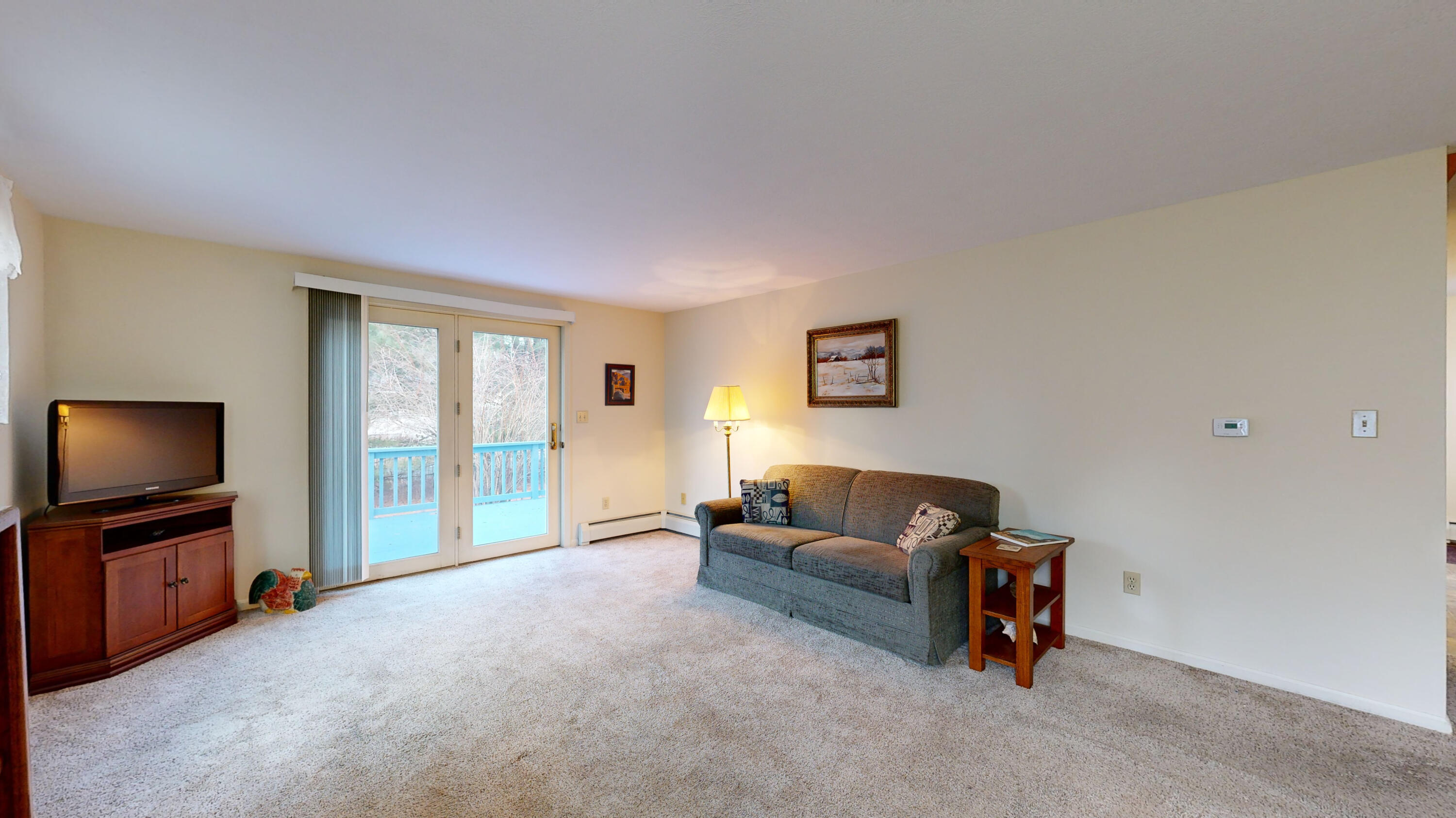 10 Garfield Street, Unit 2 Saco, ME 04072 - Photo 16 of 39 10-Garfield-St-B-Saco-ME-04072-12142023_