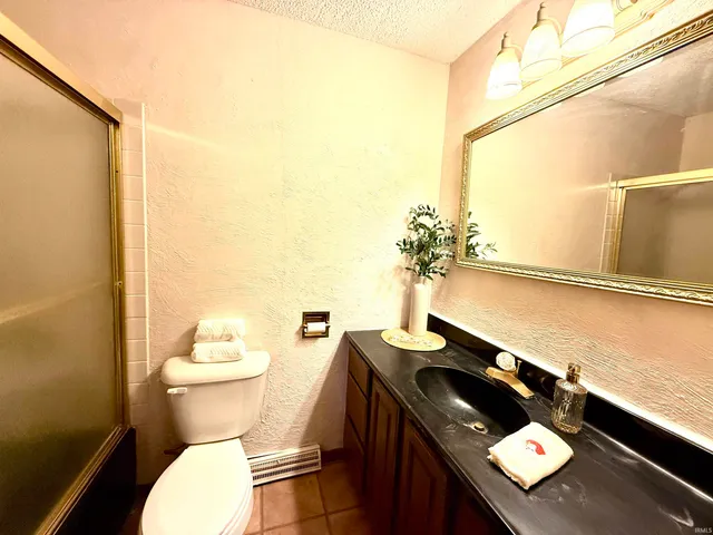 $299,900 | 471 48 East, Winamac, IN 46996