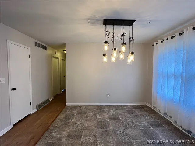 $193,000 | 603 North Oak Street, Stover, MO 65078