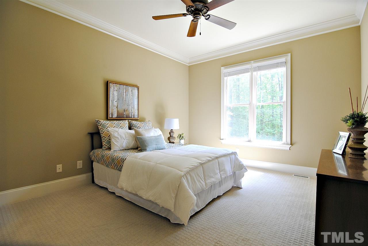 2913 Ryton Court Raleigh, NC 27613 - Photo 14 of 25