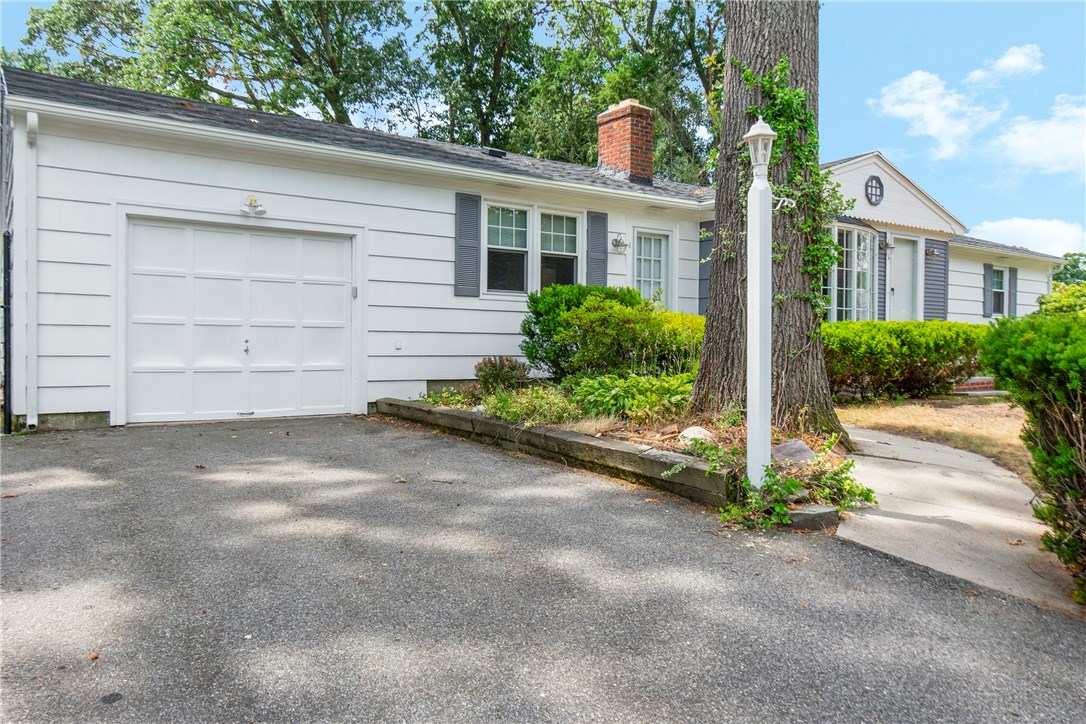 6 Waldo Road Warwick, RI 02889 - Photo 6 of 43 Gallery Image 6