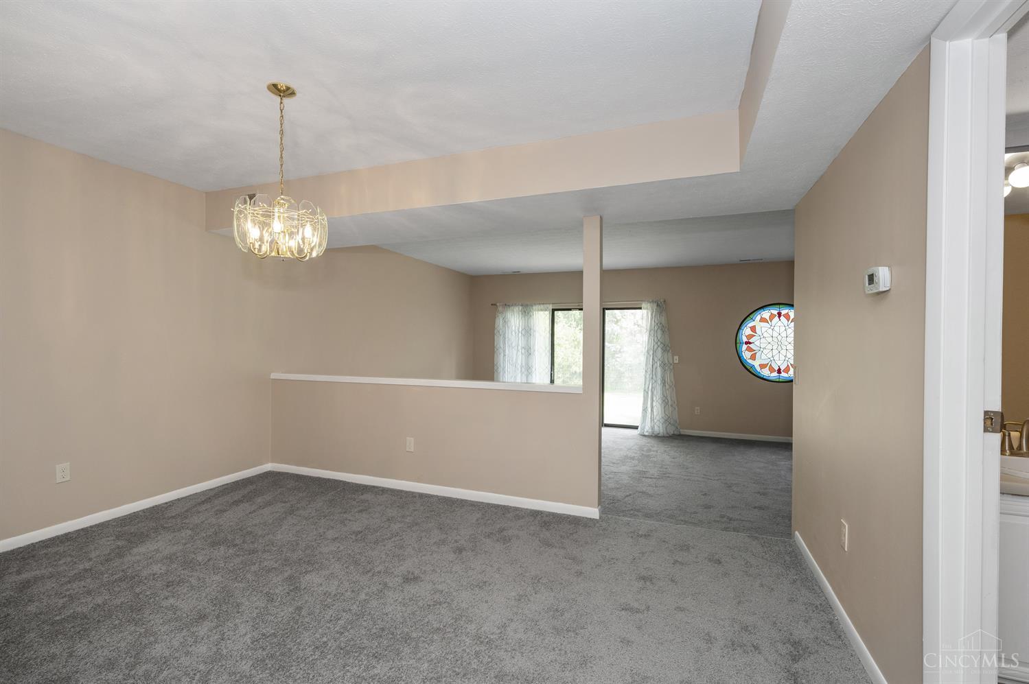 7290 East Galbraith Road Cincinnati, OH 45243 - Photo 9 of 16 Gallery Image 9