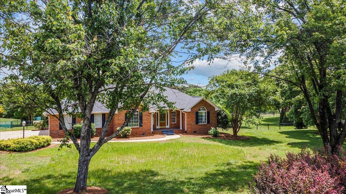 367 West Autumn Ridge Road Moore, SC 29369 - Photo 4 of 34 Gallery Image 4