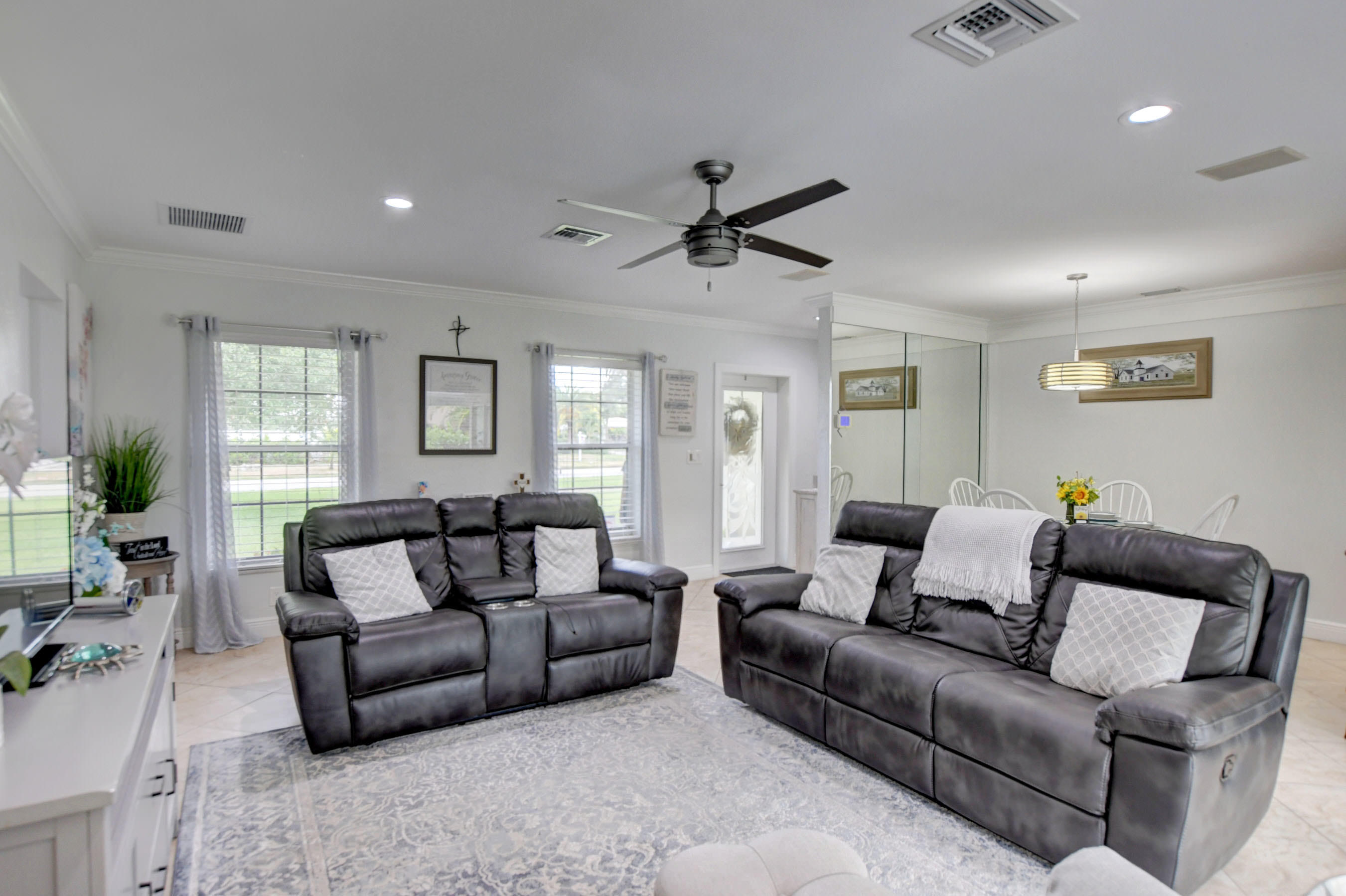 1640 Juana Road Boca Raton, FL 33486 - Photo 9 of 31 11_ebf_4832and4more