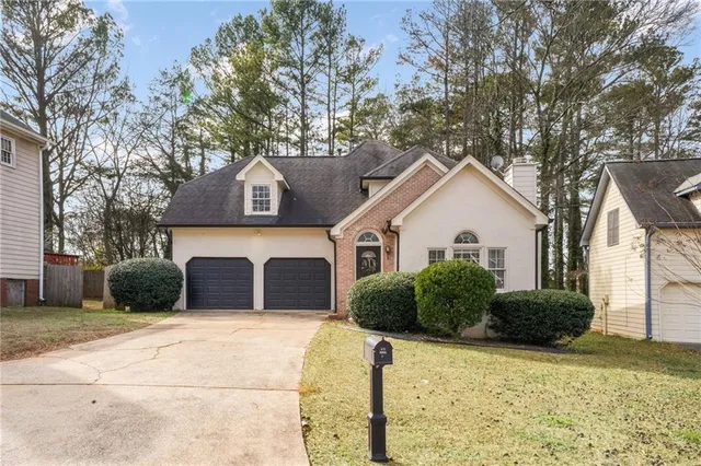 $340,000 | 458 Stonebridge Court, Stone Mountain, GA 30083