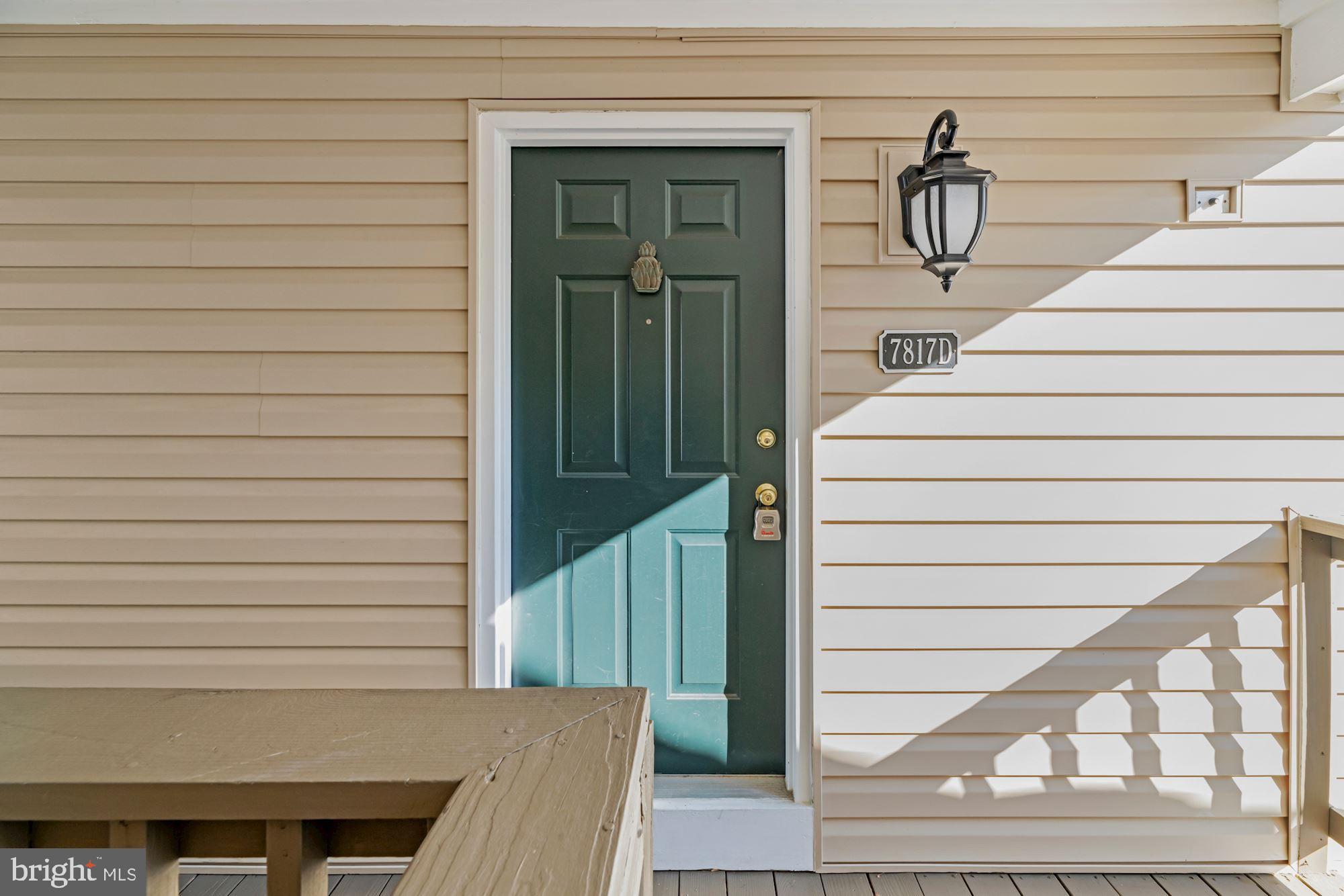 7817 D Harrowgate Circle, Unit 156 Springfield, VA 22152 - Photo 4 of 26 Front Door