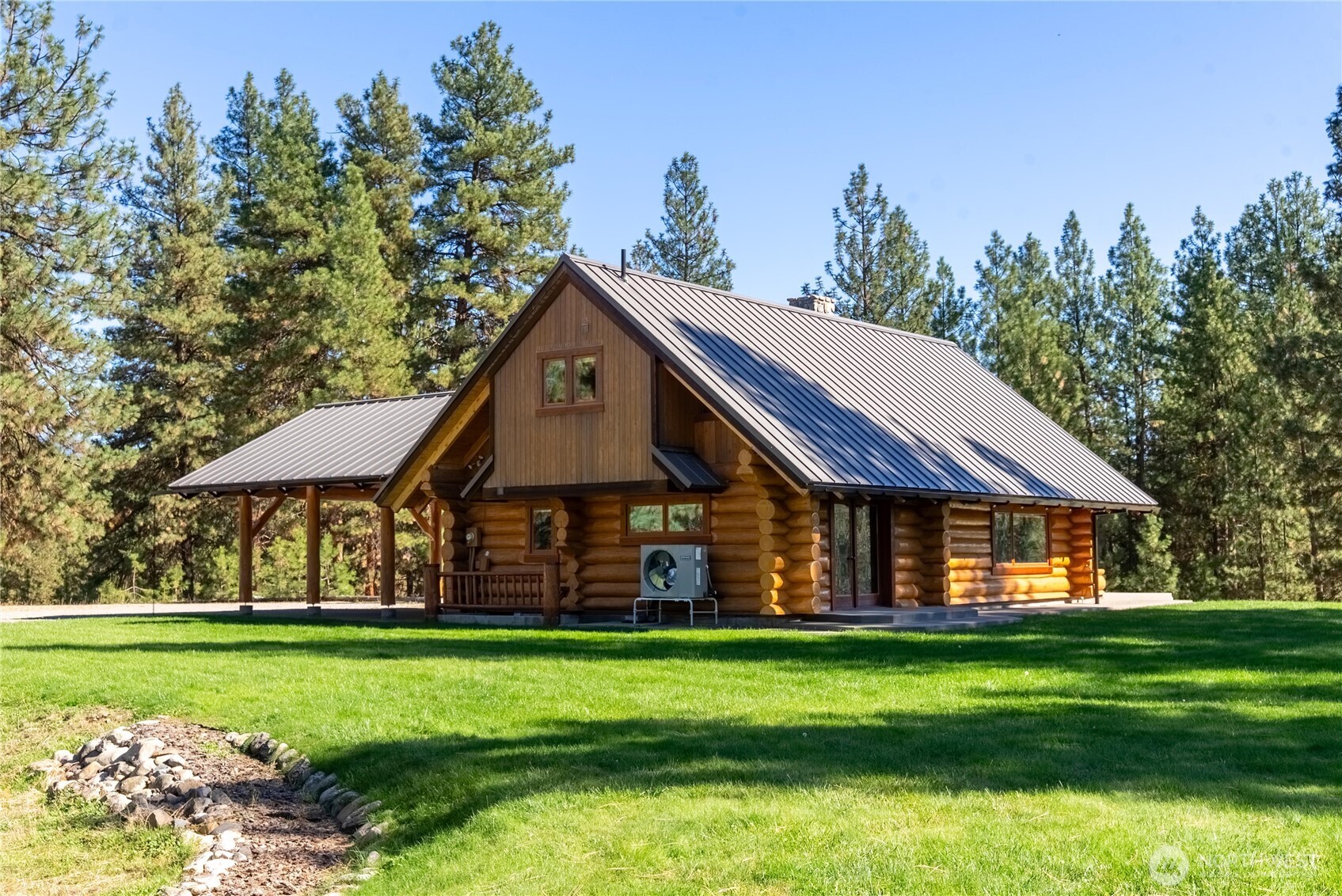 60 Lobos Run Road Winthrop, WA 98862 - Photo 3 of 40 Gallery Image 3