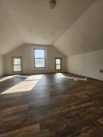 $1,900 | 20 Adams Street, Belvidere, NJ 07823