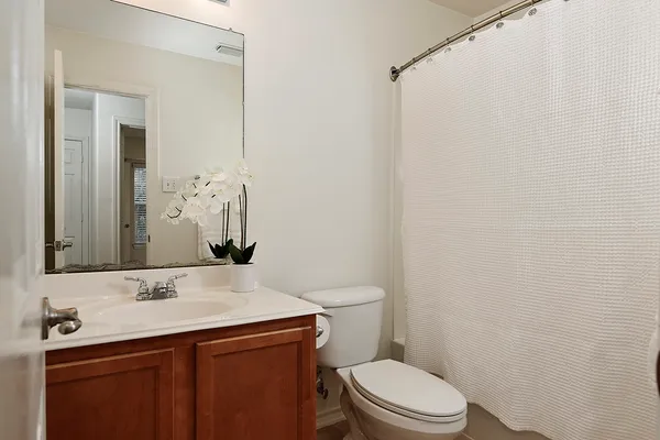 $1,950 | 51 Wickerdale Place, The Woodlands, TX 77382