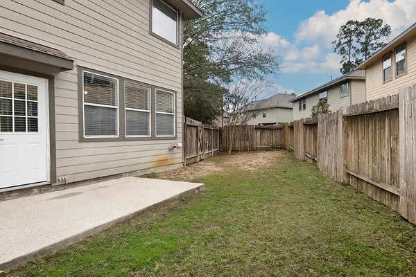 $1,950 | 51 Wickerdale Place, The Woodlands, TX 77382